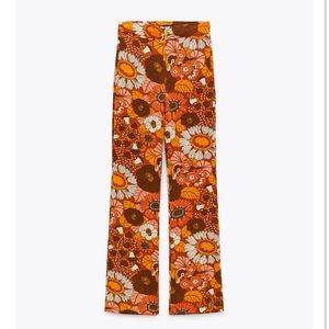 FLORAL PRINT LEGGINGS